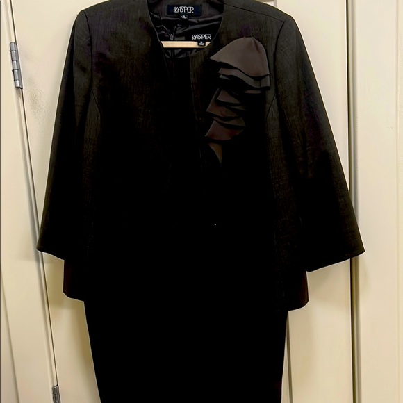 Kasper Black Dress Suit with Ruffle Detail - Picture 1 of 1